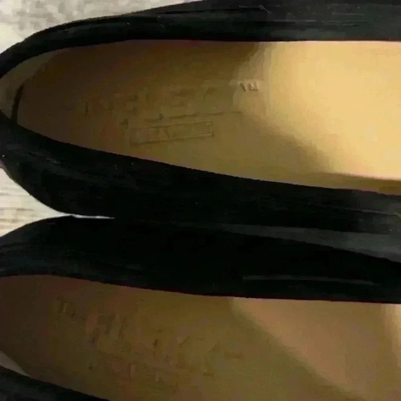 The Flexx Hallie loafer women’s black slip on shoe size 8.5 NWOT - Picture 4 of 9